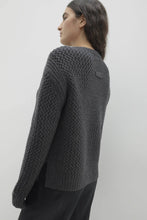 Load image into Gallery viewer, CLARA CREWNECK CASHMERE SWEATER