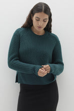 Load image into Gallery viewer, CLARA CREWNECK CASHMERE SWEATER