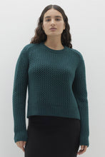 Load image into Gallery viewer, CLARA CREWNECK CASHMERE SWEATER