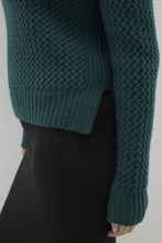 Load image into Gallery viewer, CLARA CREWNECK CASHMERE SWEATER