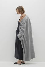 Load image into Gallery viewer, LILYAN LONGLINE CASHMERE CARDIGAN