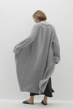 Load image into Gallery viewer, LILYAN LONGLINE CASHMERE CARDIGAN