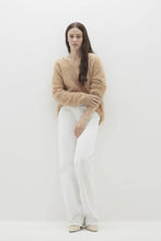 Load image into Gallery viewer, GLADYS BRUSHED CASHMERE V-NECK SWEATER