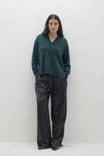 Load image into Gallery viewer, CELESTE V-NECK CASHMERE SWEATER