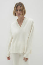 Load image into Gallery viewer, CELESTE V-NECK CASHMERE SWEATER