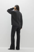 Load image into Gallery viewer, KENDELL CASHMERE CREWNECK SWEATER