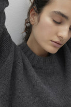 Load image into Gallery viewer, KENDELL CASHMERE CREWNECK SWEATER