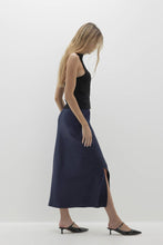 Load image into Gallery viewer, QUINN SILK MIDI SKIRT