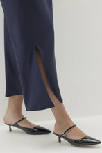 Load image into Gallery viewer, QUINN SILK MIDI SKIRT