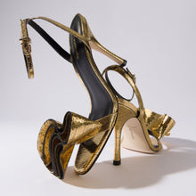 Load image into Gallery viewer, Penelope Sandal In Gold Cracked Metallic Leather