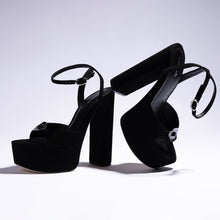 Load image into Gallery viewer, Daisy Platform In Black Suede