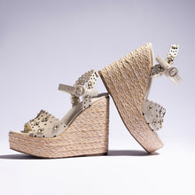 Load image into Gallery viewer, Jasmine Wedge In Ivory Leather