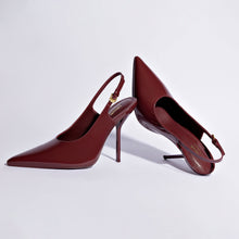 Load image into Gallery viewer, Larroudé x Altuzarra Pump In Burgundy Patent Leather