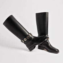 Load image into Gallery viewer, Milan Flat Boot In Black Leather