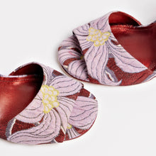 Load image into Gallery viewer, Larroudé x Markarian Wedge In Red Floral Dutel