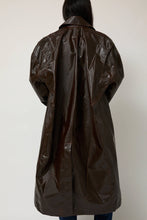 Load image into Gallery viewer, Façon Jacmin Manso Mackintosh Coat in Brown