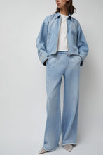 Load image into Gallery viewer, Façon Jacmin Polly Elastic Waist Jean in Light Blue