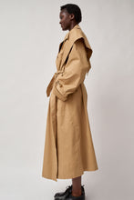 Load image into Gallery viewer, Marios Trench Coat in Beige