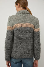 Load image into Gallery viewer, Guðrun &amp; Guðrun Íðunn Turtleneck in Grey Tones