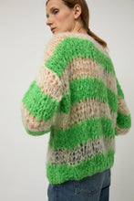 Load image into Gallery viewer, Guðrun &amp; Guðrun Kavi Stripe Sweater in White and Green