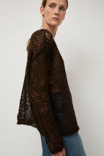 Load image into Gallery viewer, Guðrun &amp; Guðrun Svala Sweater in Brown