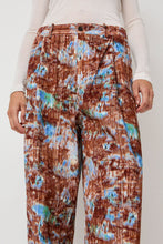 Load image into Gallery viewer, Henrik Vibskov Claus Pants in Brown Hay Field