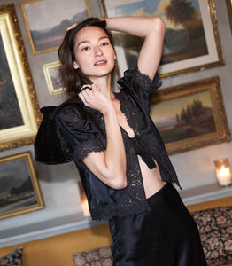 IDELLA TOP -- BLACK SILK