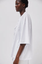 Load image into Gallery viewer, INSHADE Oversized T-Shirt with Sequins in White