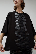 Load image into Gallery viewer, INSHADE Oversized T-Shirt with Sequins in Black