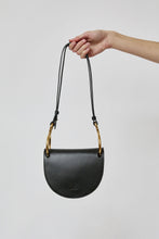 Load image into Gallery viewer, Il Bisonte Crossbody Consuelo in Nero