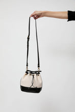 Load image into Gallery viewer, Il Bisonte Marini Bucket Bag in Natural and Black