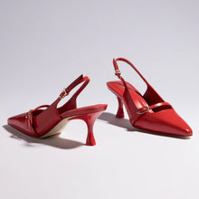 Load image into Gallery viewer, Ines Pump In Scarlet Leather