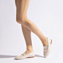 Load image into Gallery viewer, Katherine Loafer In Ivory Leather