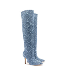 Load image into Gallery viewer, Kate Slouch Boot In Fringe Stellar Denim