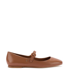 Load image into Gallery viewer, Blair Ballet Flat In Caramel Leather