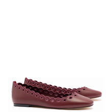 Load image into Gallery viewer, Meghan Broderie Flat In Burgundy Leather