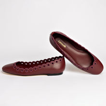 Load image into Gallery viewer, Meghan Broderie Flat In Burgundy Leather