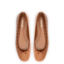 Load image into Gallery viewer, Meghan Broderie Flat In Caramel Leather