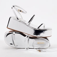 Load image into Gallery viewer, Gio Flatform Sandal In Specchio Silver