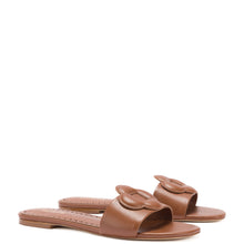 Load image into Gallery viewer, Flora Flat Mule In Caramel Leather