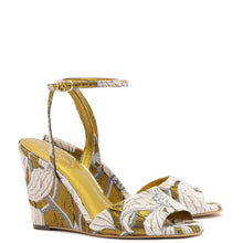 Load image into Gallery viewer, Larroudé x Markarian Wedge In Gold Floral Dutel