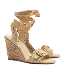 Load image into Gallery viewer, Poppy Wedge In Gold Metallic Raffia