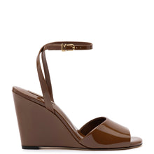 Load image into Gallery viewer, Yves Wedge In Burnt Umber Patent Leather