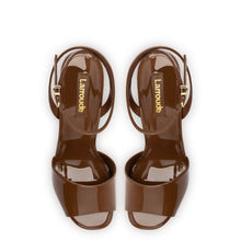 Load image into Gallery viewer, Yves Wedge In Burnt Umber Patent Leather