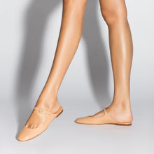 Load image into Gallery viewer, Blair Flat Mule In Tan Patent Leather