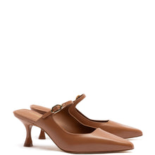 Load image into Gallery viewer, Ines Mule In Caramel Leather