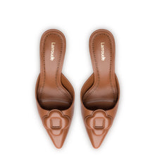 Load image into Gallery viewer, Flora Pump In Caramel Leather