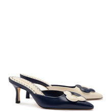 Load image into Gallery viewer, Flora Pump In Navy and Ivory Leather