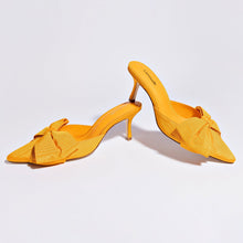 Load image into Gallery viewer, Mini Elle Pump in Mango Fabric