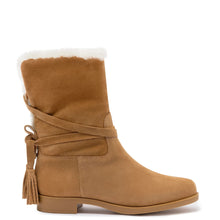 Load image into Gallery viewer, Verbier Bootie In Peanut Suede and Natural Shearling